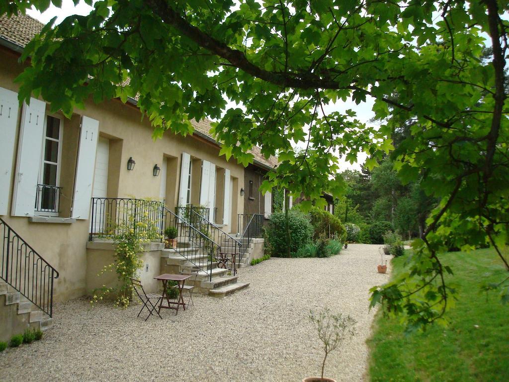Les Communs Du Manoir Apartment Ecully Room photo