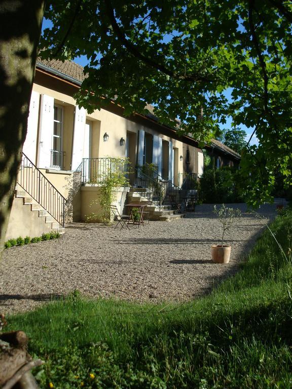Les Communs Du Manoir Apartment Ecully Exterior photo